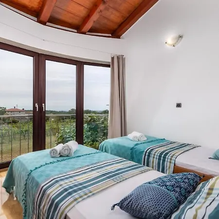 Bellavista * Tar-Vabriga